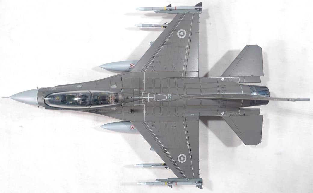 Detalle F-16 A Fuerza Aerea Argentina 1/48 Con Aerocalcas