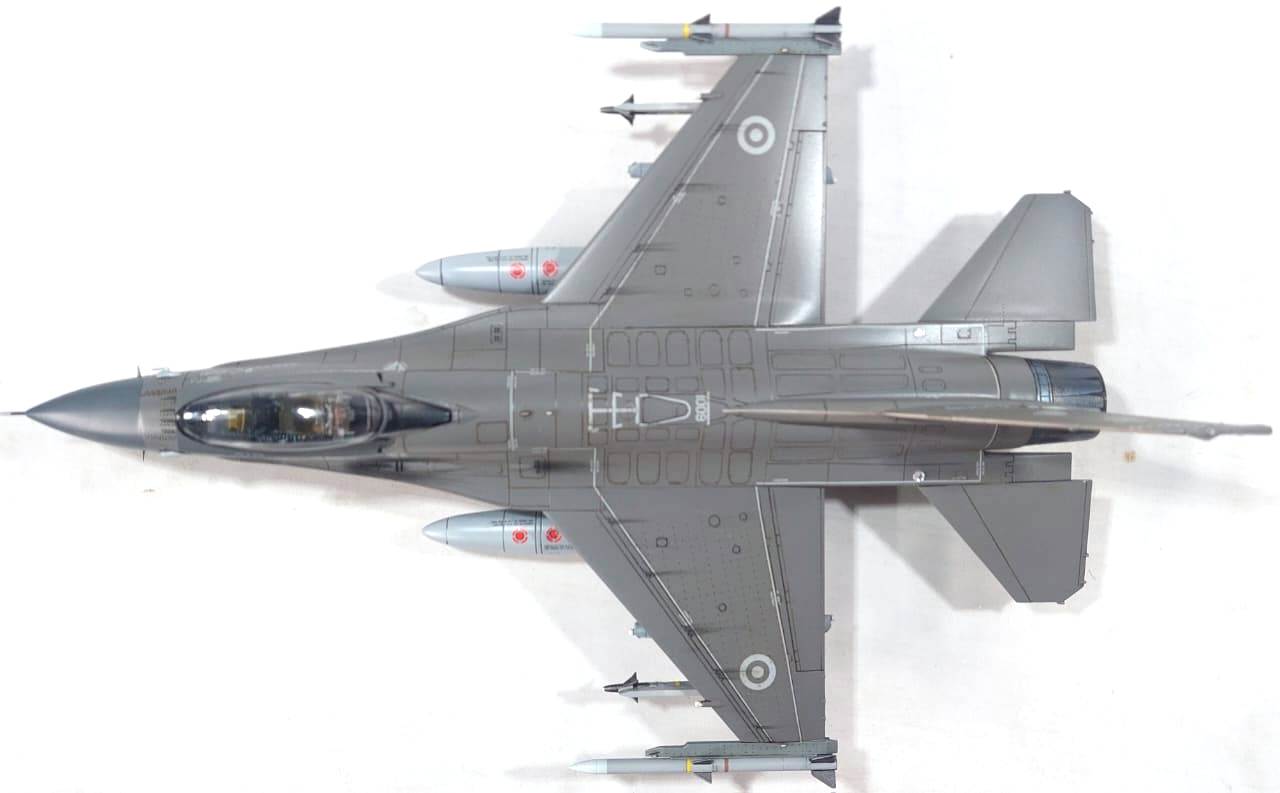 Detalle F-16 A Fuerza Aerea Argentina 1/48 Con Aerocalcas